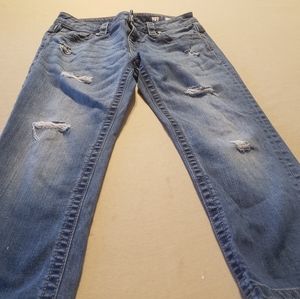 Women's Miss Me Capris size 27 bin-k